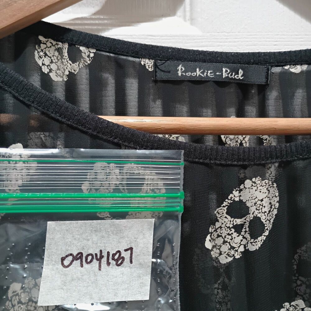 Rookie Bud Womens Sheer Skull Blouse Black Floral Hi Low Tunic Korea Size F